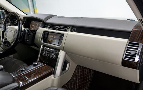 Land Rover Range Rover IV рестайлинг, 2016 год, 3 999 000 рублей, 19 фотография