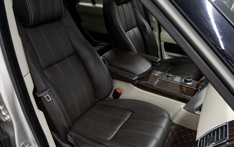 Land Rover Range Rover IV рестайлинг, 2016 год, 3 999 000 рублей, 20 фотография