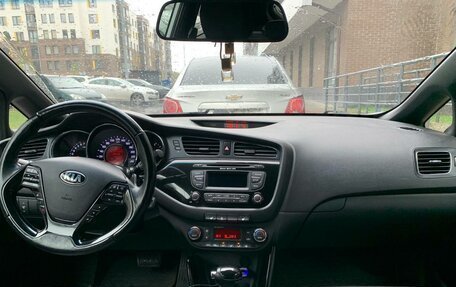 KIA cee'd III, 2014 год, 999 999 рублей, 6 фотография