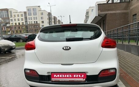 KIA cee'd III, 2014 год, 999 999 рублей, 11 фотография