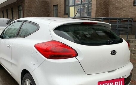 KIA cee'd III, 2014 год, 999 999 рублей, 2 фотография