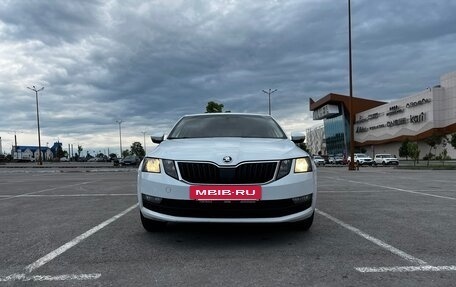 Skoda Octavia, 2018 год, 995 000 рублей, 2 фотография