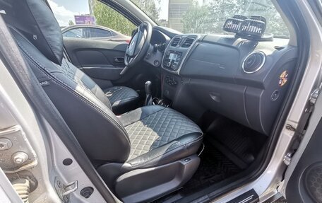 Renault Sandero II рестайлинг, 2017 год, 965 000 рублей, 14 фотография