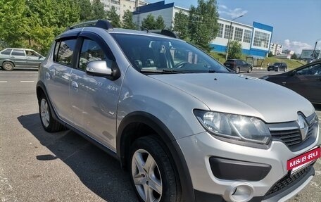 Renault Sandero II рестайлинг, 2017 год, 965 000 рублей, 3 фотография