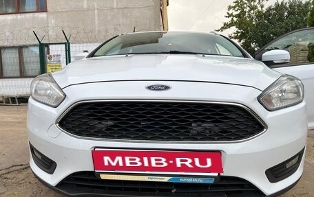 Ford Focus III, 2017 год, 1 050 000 рублей, 2 фотография