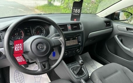 Volkswagen Jetta VI, 2011 год, 515 000 рублей, 8 фотография
