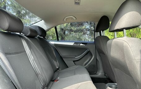 Volkswagen Jetta VI, 2011 год, 515 000 рублей, 21 фотография