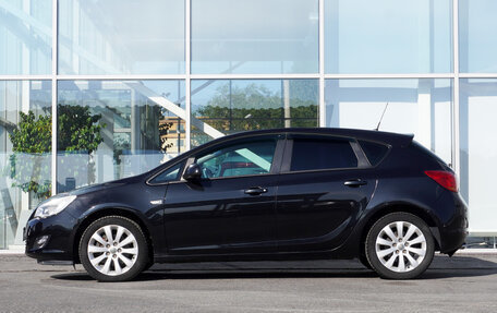 Opel Astra J, 2011 год, 720 000 рублей, 8 фотография