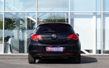 Opel Astra J, 2011 год, 720 000 рублей, 6 фотография