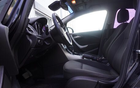 Opel Astra J, 2011 год, 720 000 рублей, 9 фотография