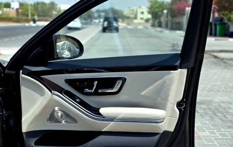 Mercedes-Benz S-Класс, 2022 год, 12 600 000 рублей, 24 фотография