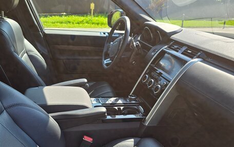 Land Rover Discovery IV, 2017 год, 4 500 000 рублей, 12 фотография