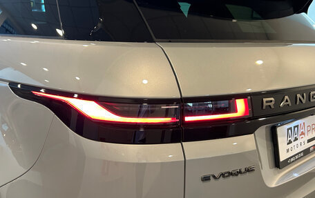 Land Rover Range Rover Evoque II, 2024 год, 5 550 000 рублей, 10 фотография