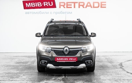 Renault Sandero II рестайлинг, 2020 год, 1 099 000 рублей, 2 фотография
