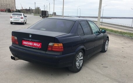 BMW 3 серия, 1997 год, 310 000 рублей, 1 фотография