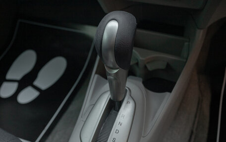 Honda Insight II рестайлинг, 2009 год, 839 000 рублей, 22 фотография