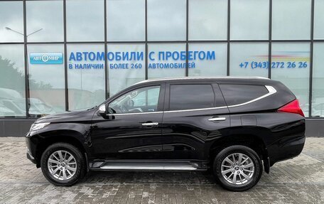 Mitsubishi Pajero Sport III рестайлинг, 2020 год, 3 740 000 рублей, 2 фотография