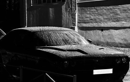 Dodge Challenger III рестайлинг 2, 2020 год, 4 500 000 рублей, 10 фотография
