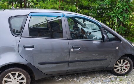 Mitsubishi Colt VI рестайлинг, 2006 год, 320 000 рублей, 6 фотография