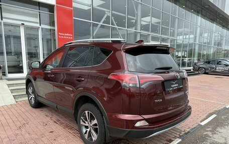 Toyota RAV4, 2017 год, 2 290 000 рублей, 8 фотография