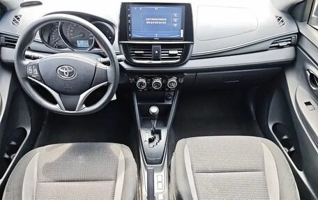 Toyota Vios III, 2021 год, 1 200 000 рублей, 11 фотография