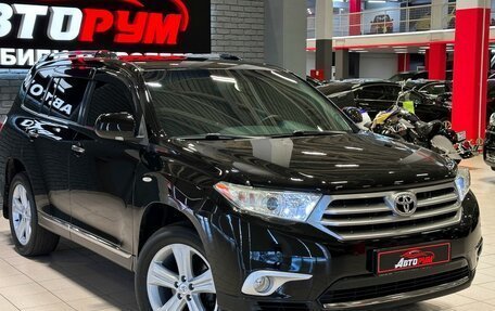Toyota Highlander III, 2011 год, 2 287 000 рублей, 4 фотография