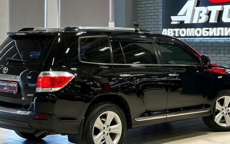Toyota Highlander III, 2011 год, 2 287 000 рублей, 5 фотография