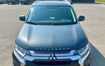 Mitsubishi Outlander III рестайлинг 3, 2019 год, 2 270 000 рублей, 1 фотография