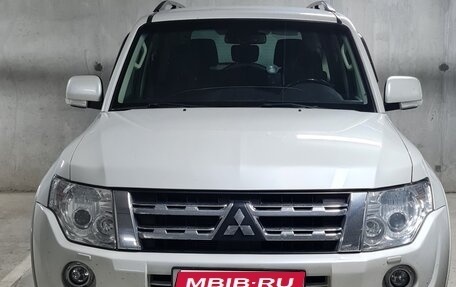 Mitsubishi Pajero IV, 2014 год, 2 800 000 рублей, 1 фотография