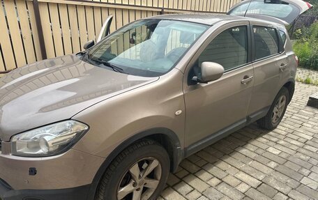 Nissan Qashqai, 2010 год, 960 000 рублей, 2 фотография