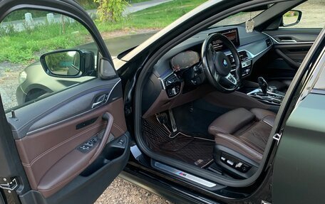 BMW 5 серия, 2020 год, 5 950 000 рублей, 14 фотография