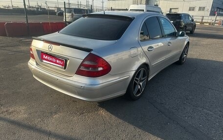 Mercedes-Benz E-Класс, 2002 год, 750 000 рублей, 6 фотография