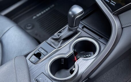 Toyota Camry, 2021 год, 2 650 000 рублей, 20 фотография