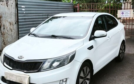 KIA Rio III рестайлинг, 2014 год, 1 000 000 рублей, 2 фотография