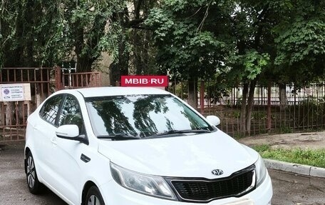 KIA Rio III рестайлинг, 2014 год, 1 000 000 рублей, 4 фотография