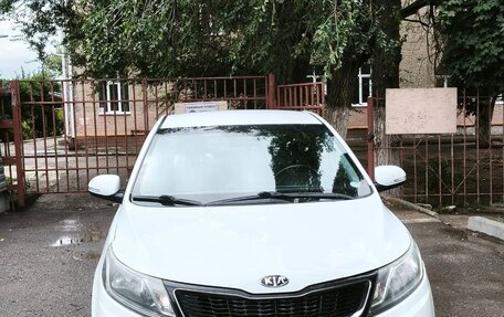 KIA Rio III рестайлинг, 2014 год, 1 000 000 рублей, 8 фотография