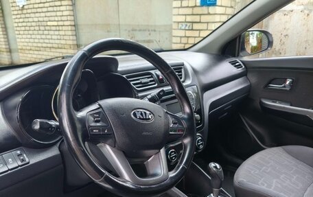 KIA Rio III рестайлинг, 2014 год, 1 000 000 рублей, 10 фотография