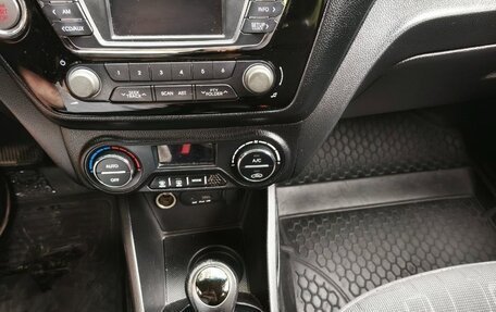 KIA Rio III рестайлинг, 2014 год, 1 000 000 рублей, 11 фотография
