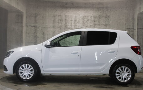 Renault Sandero II рестайлинг, 2016 год, 875 000 рублей, 5 фотография