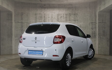 Renault Sandero II рестайлинг, 2016 год, 875 000 рублей, 6 фотография