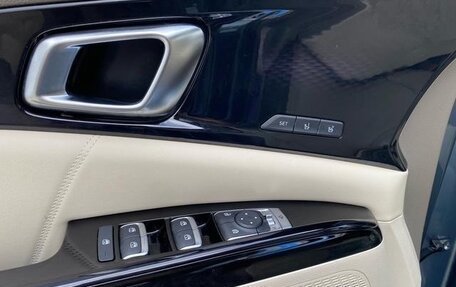 KIA Carnival, 2021 год, 3 610 000 рублей, 22 фотография
