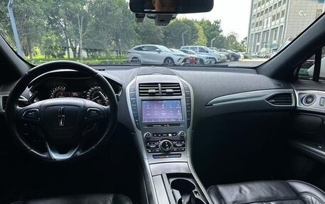 Lincoln MKZ II рестайлинг, 2020 год, 2 188 800 рублей, 8 фотография
