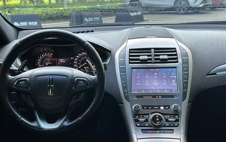 Lincoln MKZ II рестайлинг, 2020 год, 2 188 800 рублей, 7 фотография