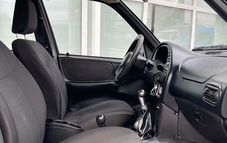 Chevrolet Niva I рестайлинг, 2015 год, 645 000 рублей, 12 фотография