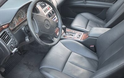 Mercedes-Benz E-Класс, 1998 год, 385 000 рублей, 1 фотография
