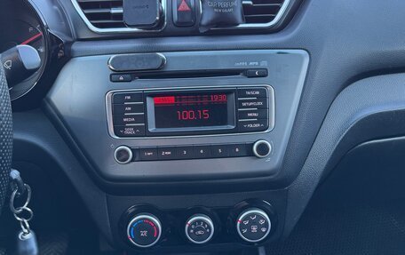 KIA Rio III рестайлинг, 2016 год, 590 000 рублей, 1 фотография