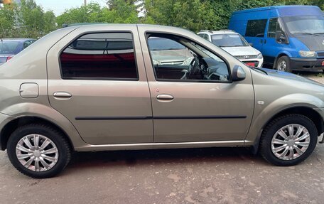 Renault Logan I, 2013 год, 375 000 рублей, 2 фотография