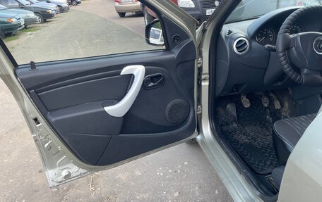Renault Logan I, 2013 год, 375 000 рублей, 3 фотография