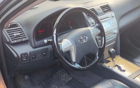 Toyota Camry, 2006 год, 590 000 рублей, 12 фотография