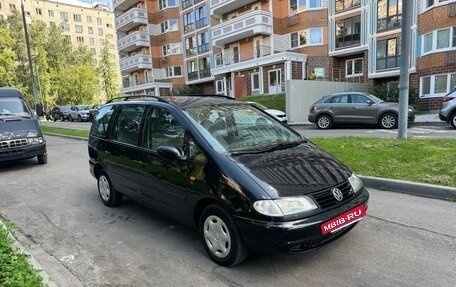 Volkswagen Sharan I рестайлинг, 1996 год, 495 000 рублей, 2 фотография